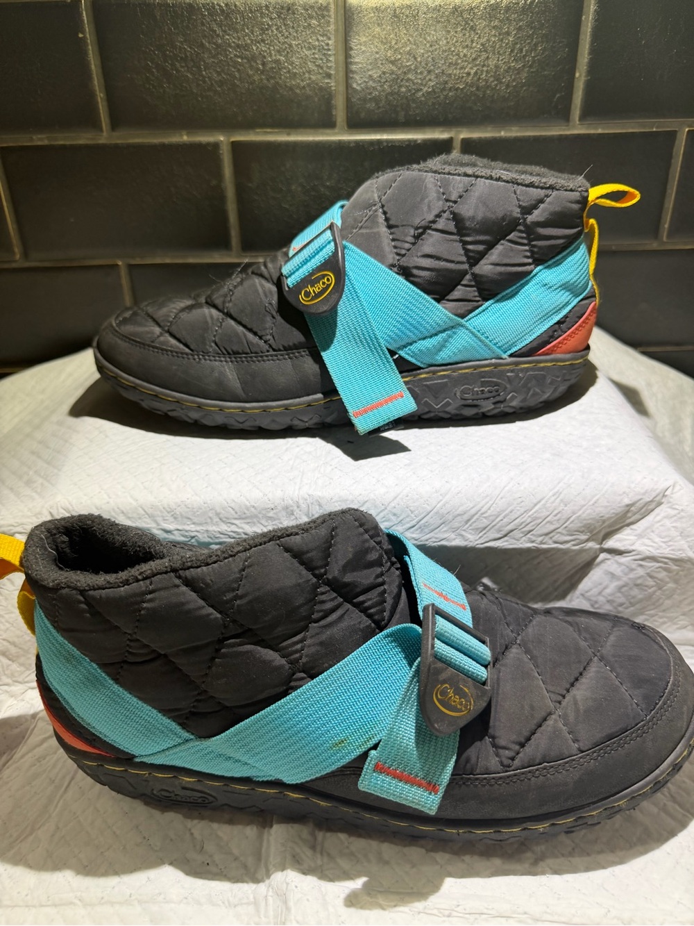 Chaco Ramble Puff Ankle Boots- Arctic Chill Black Quilted Slippers- Men’s 9.5